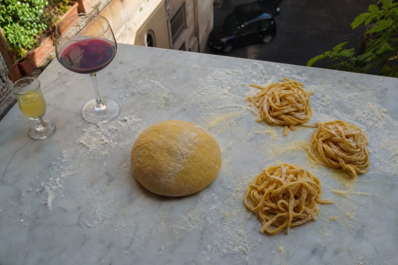 Rome: Top Pasta Making with Wine, Dessert & Limoncello by Pantheon